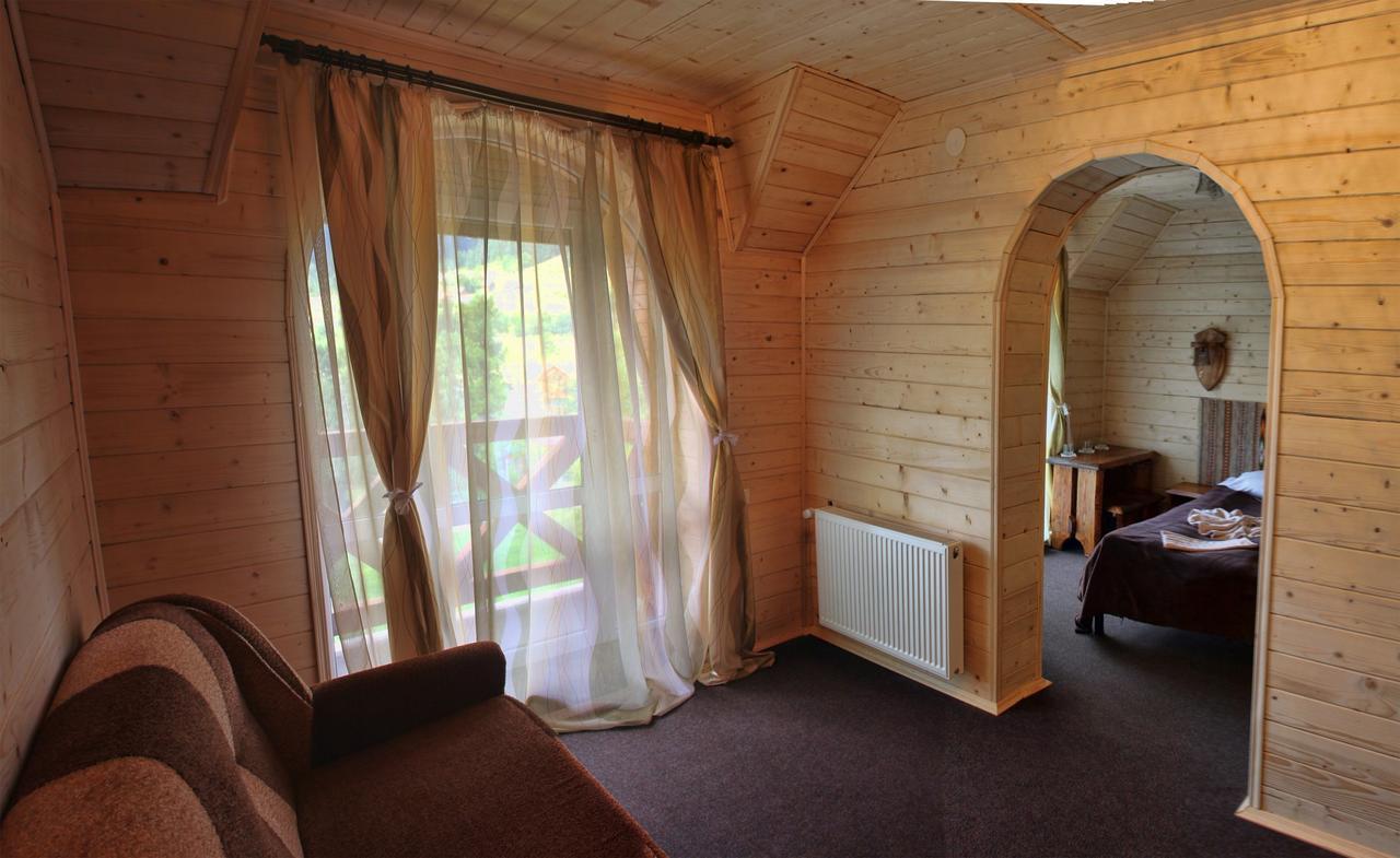 Oksamit Resort Vorokhta Ruang foto